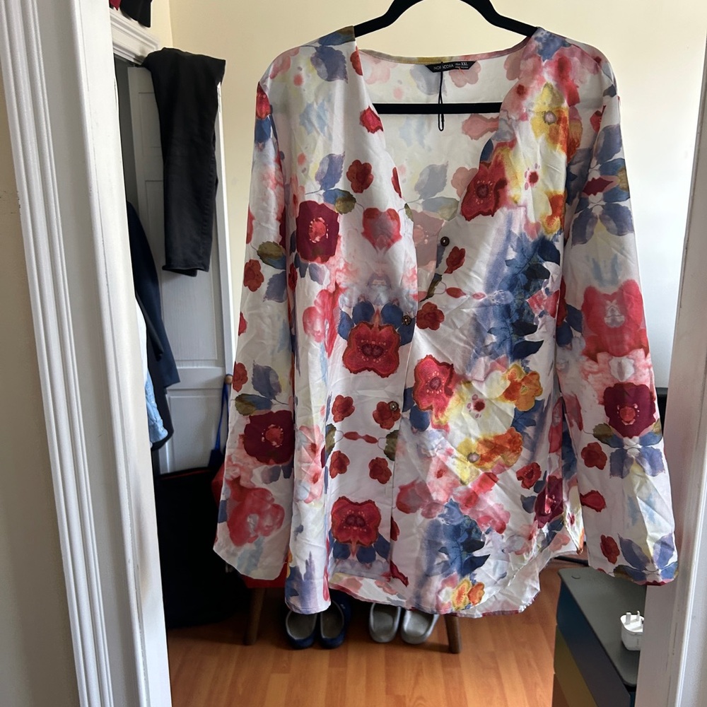 Floral V-Neck Women's Top